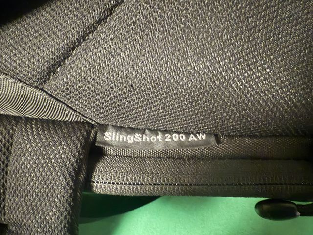 Bandolera LowePro Negra