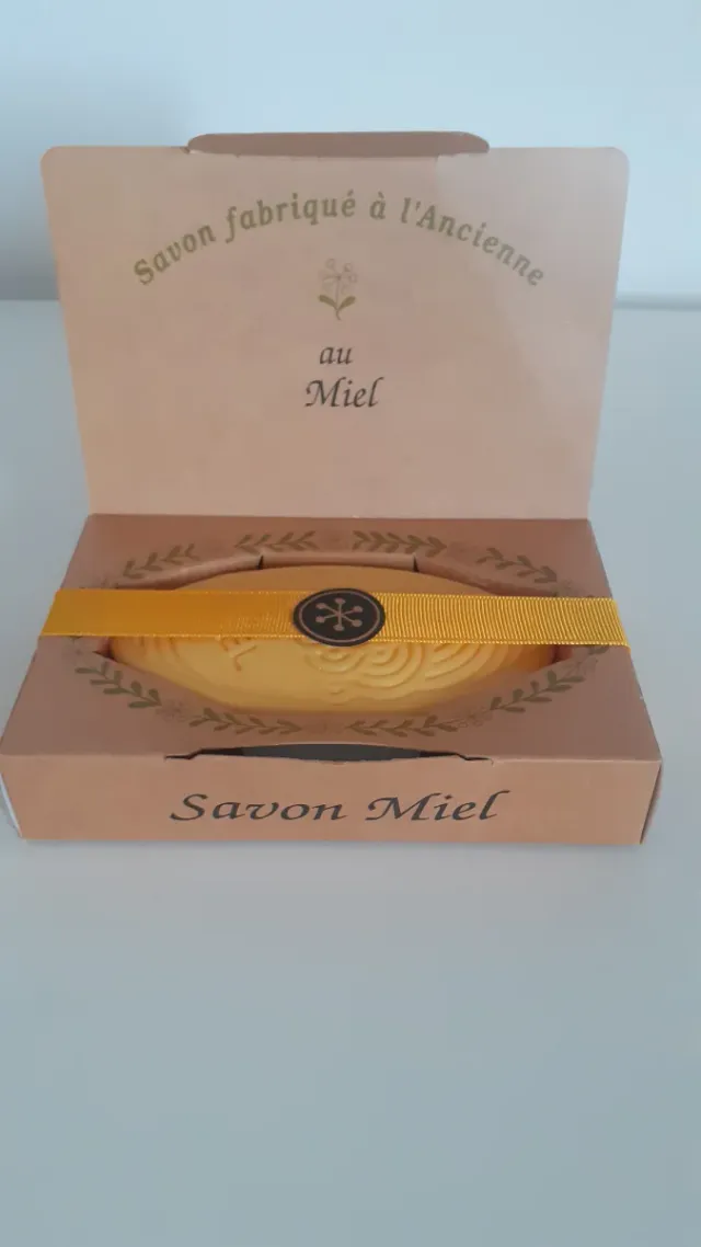 Jabón artesanal miel Francia