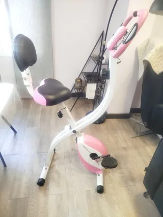 Bicicleta Estática Rosa y Blanca