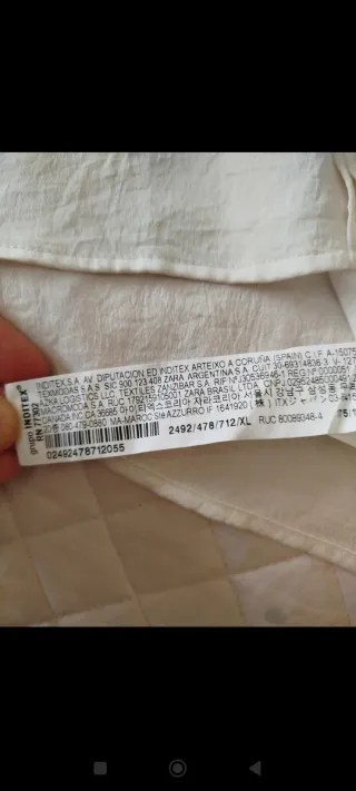 Camicia Zara bianca con bottoni gioiello