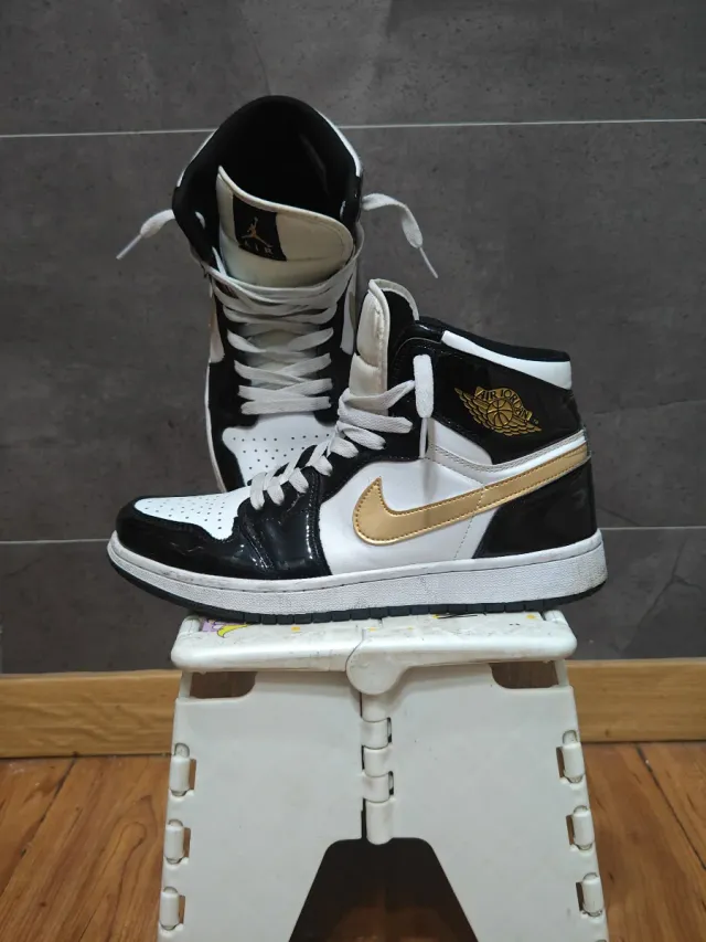 Jordan 1 Retro High OG