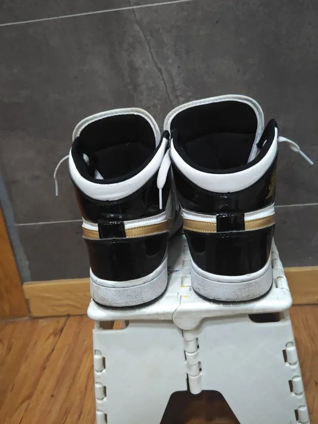 Jordan 1 Retro High OG