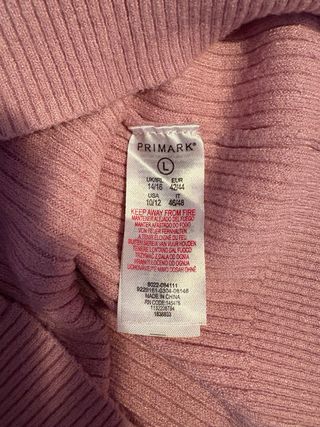 Jersey rosa cuello alto