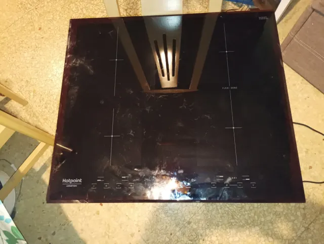 Vitrocerámica Táctil Hotpoint Ariston