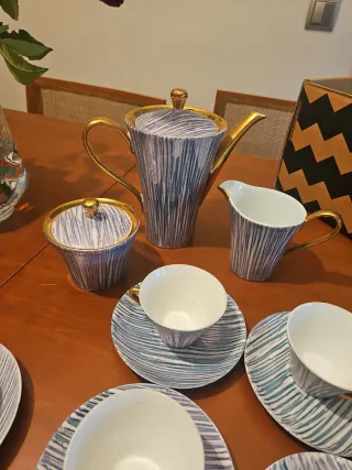 Juego de café antiguo de porcelana