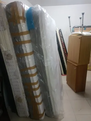 Rastro en Rubi: Muebles y Decoración