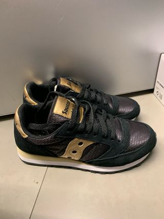 Saucony Jazz nere e oro nuove in scatola