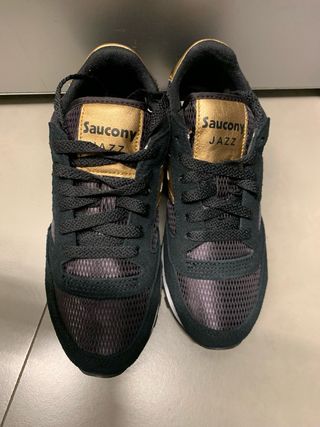 Saucony Jazz nere e oro nuove in scatola