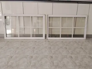 Hojas de ventana con cuarterones