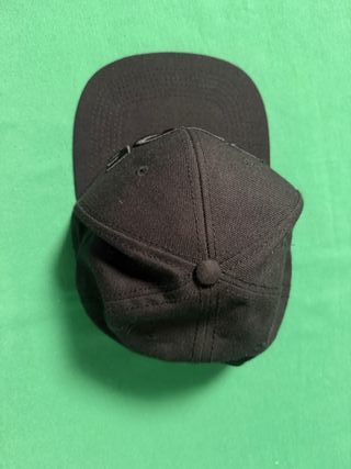 Gorra Røde Negra Estilo Baseball