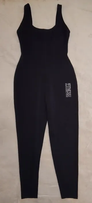 Mono deportivo para mujer. Fitness Basics.Mito