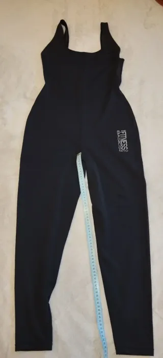 Mono deportivo para mujer. Fitness Basics.Mito