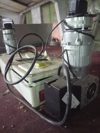 Dos Motores cortinas TS 970