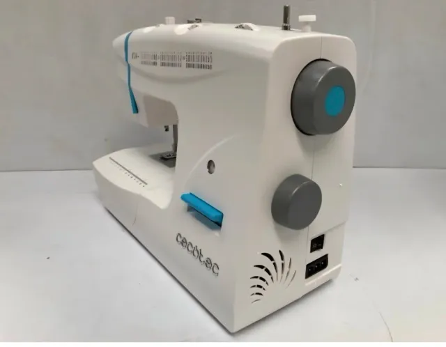 Máquina de coser Cecotec 66 puntadas diferentes