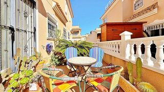 Casa adosada en venta en Campos de Golf - Villa Martin - Los Dolses en Orihuela