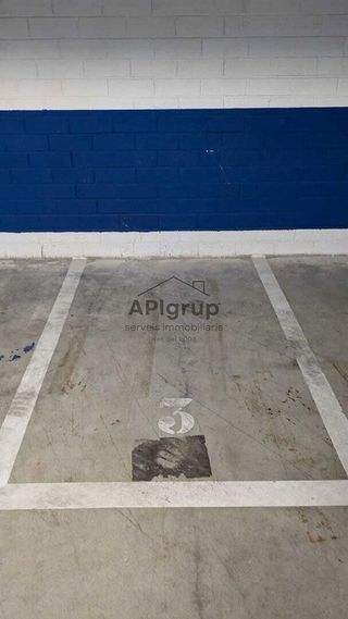 Garaje en alquiler en La Floresta - Les Planes en Sant Cugat del Vallès