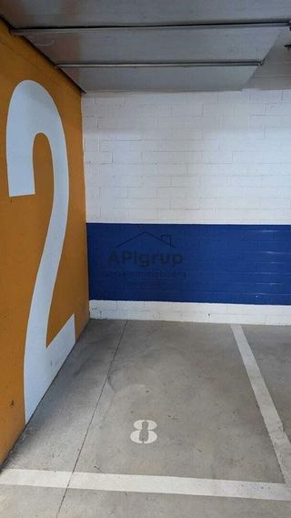 Garaje en alquiler en La Floresta - Les Planes en Sant Cugat del Vallès