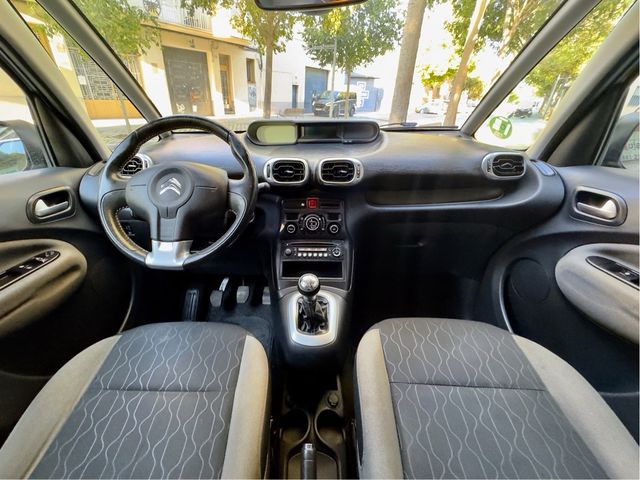 Se Vende Citroen C3 Picasso 2014 Pegatina “C”