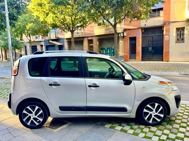 Se Vende Citroen C3 Picasso 2014 Pegatina “C”