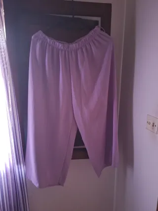 Pantalón pirata lila talla única
