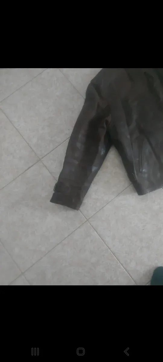 Giaccone uomo corto imbottito marrone