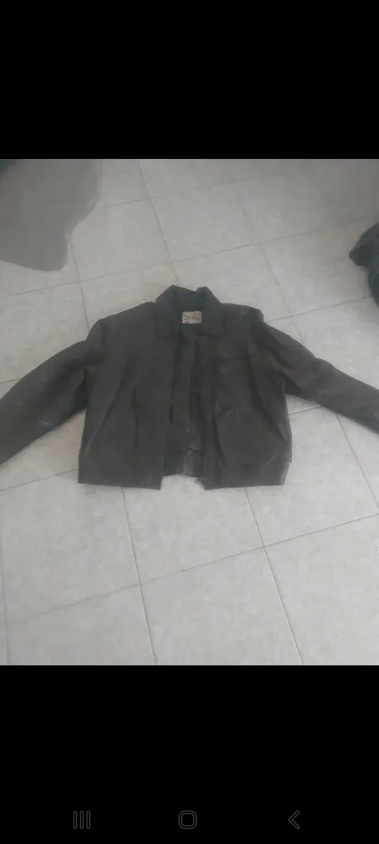 Giaccone uomo corto imbottito marrone