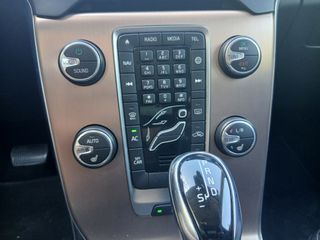 VOLVO V40 Cross Country t3 150cv