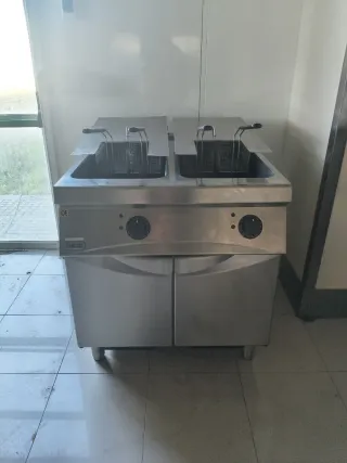 Freidora Profesional Zanussi Doble electrica