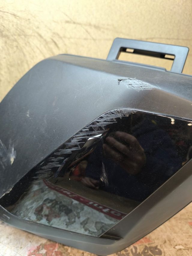 MALETAS LATERALES USADAS YAMAHA TRACER 9 2024