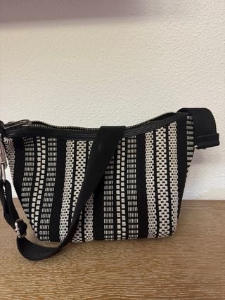 Bolso Bimba y Lola Rayas Beige y Negro