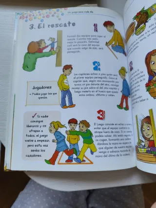 Un Juego para Cada Día (Libros De Entretenimien...