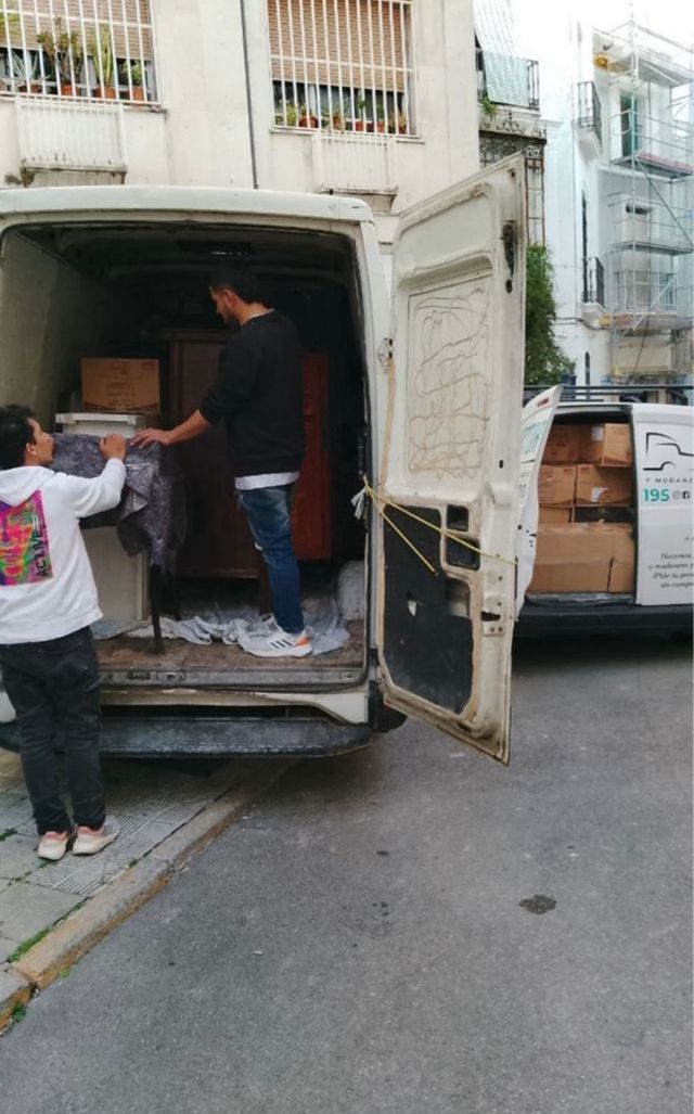 Portes y Mudanzas en General