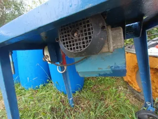 Mesa de corte circular industrial