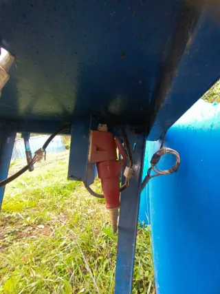 Mesa de corte circular industrial