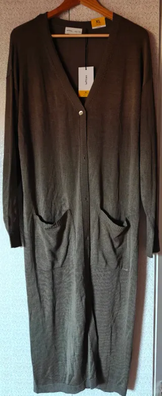 Cárdigan largo punto Lefties nuevo