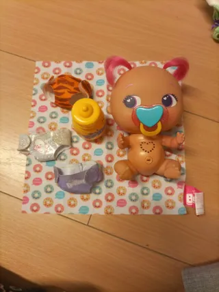 Bellies Yumi Yummy Muñeca con Accesorios