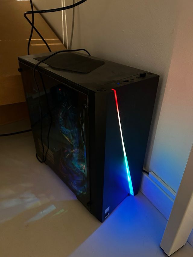 ordenador de escritorio