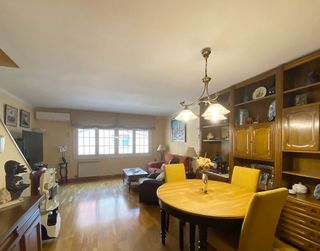 Casa pareada en venta en Catalunya - Fontetes en Cerdanyola del Vallès