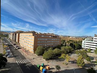 Piso en venta en El Campillo - Polígono Cantabria en Logroño
