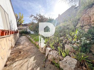 Chalet en venta en Vallirana