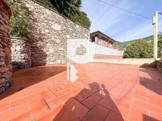 Chalet en venta en Vallirana