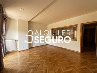 Piso en alquiler en Golf - El Carralero en Majadahonda