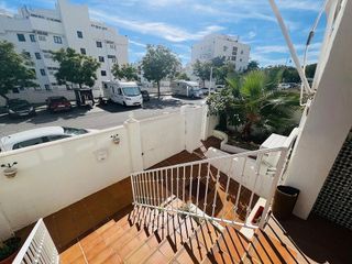 Casa pareada en venta en Playamar en Torremolinos