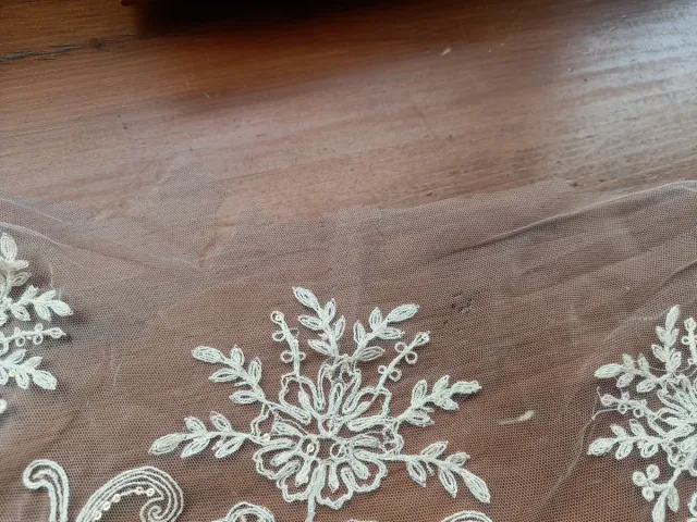 Manteletas Fallera Bordadas