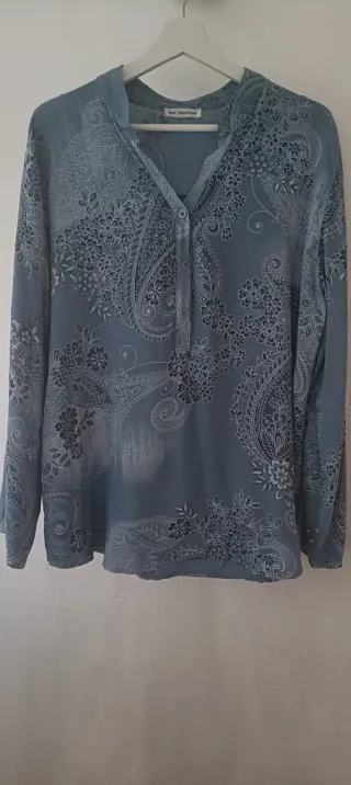 Blusa NEW COLLECTION azul y blanco