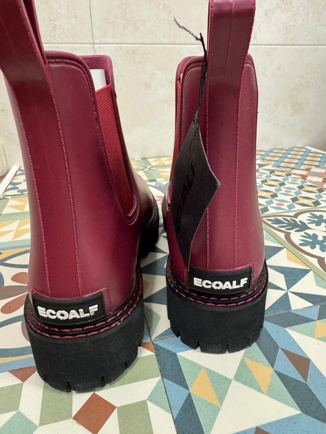 Botas Ecoalf T41 Burdeos Sin Estrenar