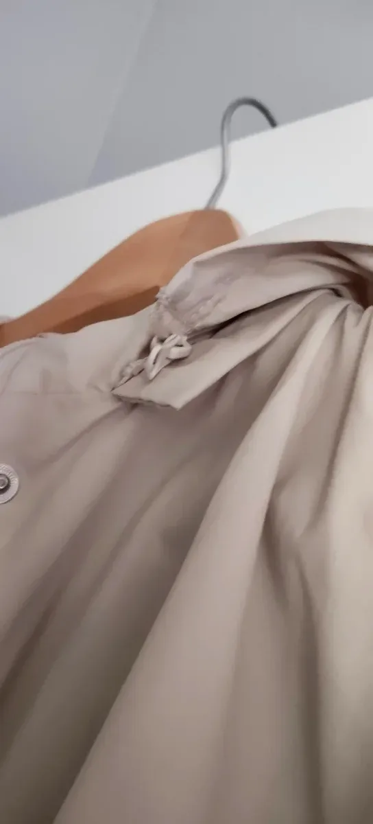Gabardina beige talla 14
