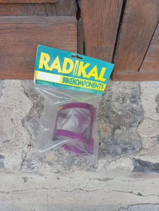 Portabidón Radikal morado. NOS