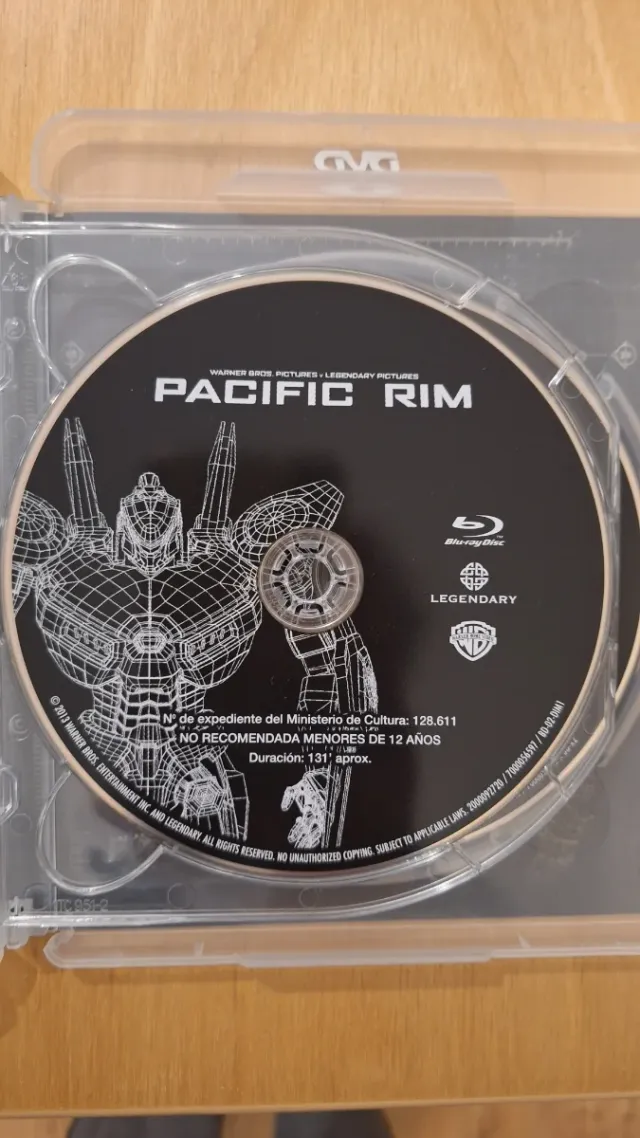 Pacific Rim Blu-Ray + DVD + Copia Digital