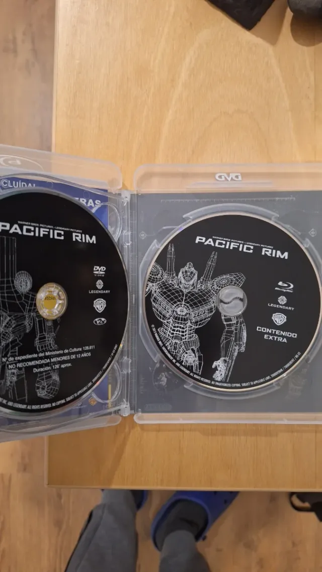 Pacific Rim Blu-Ray + DVD + Copia Digital